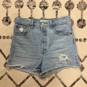 levi’s ribcage high waisted denim shorts